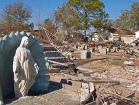 日本石川7.4级地震引发海啸，灾难瞬间与后续影响