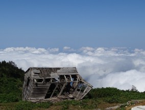 银川辟谣，地震谣言引发的房屋倒塌传闻纯属虚假信息